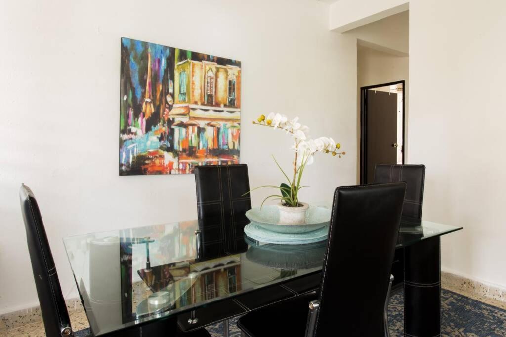 Chill Family And Friend Escape With Wrap Around Porch Apartment Rio Grande Bagian luar foto