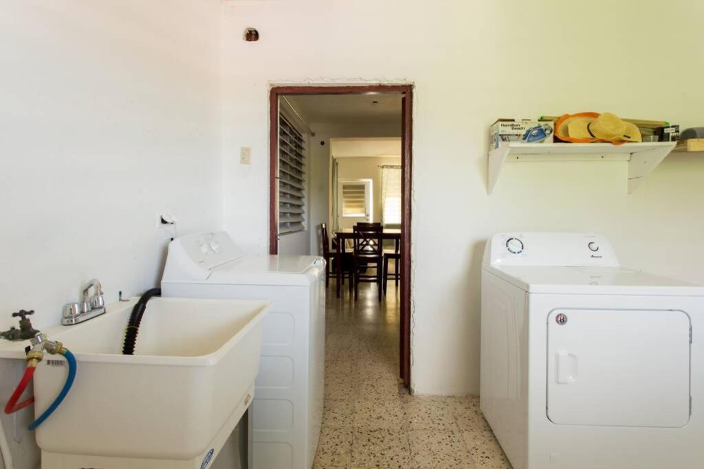 Chill Family And Friend Escape With Wrap Around Porch Apartment Rio Grande Bagian luar foto