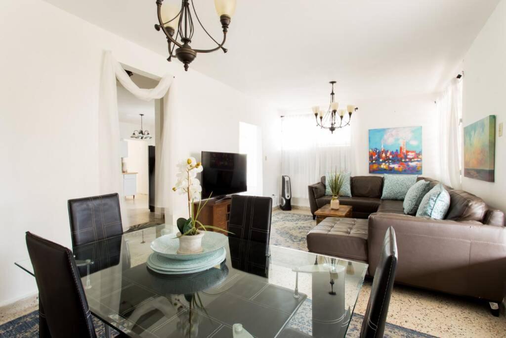 Chill Family And Friend Escape With Wrap Around Porch Apartment Rio Grande Bagian luar foto