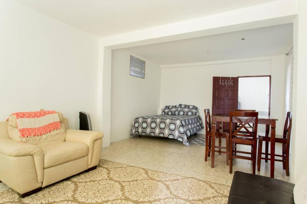 Chill Family And Friend Escape With Wrap Around Porch Apartment Rio Grande Bagian luar foto