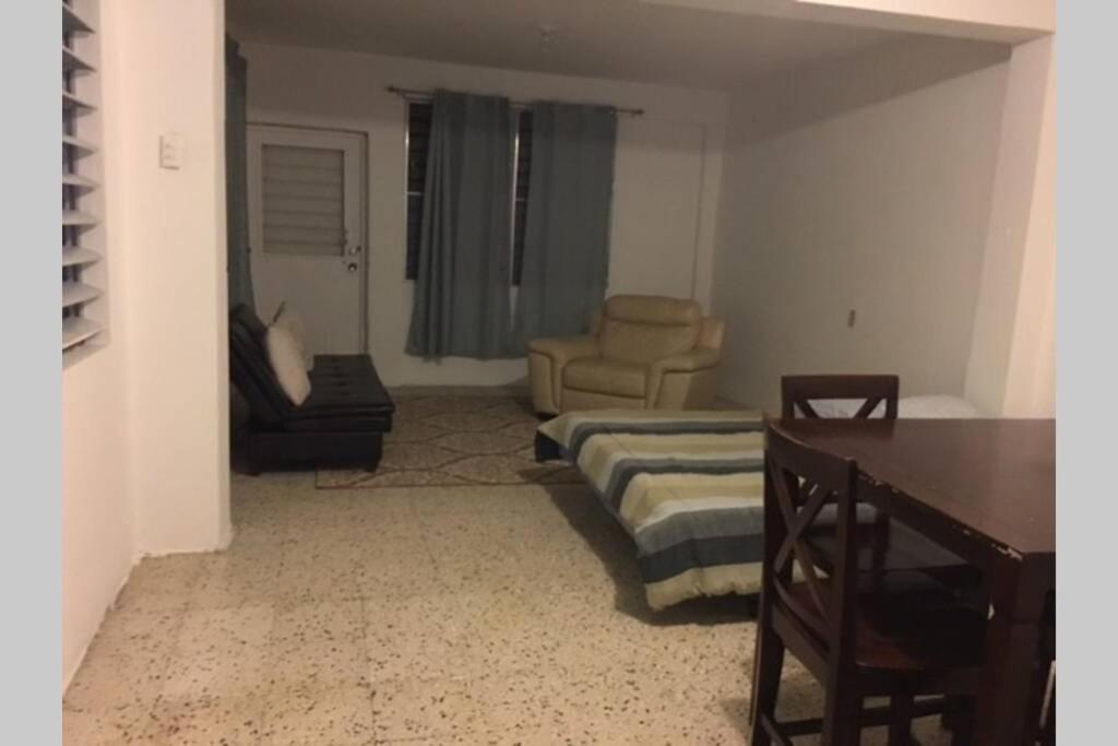 Chill Family And Friend Escape With Wrap Around Porch Apartment Rio Grande Bagian luar foto
